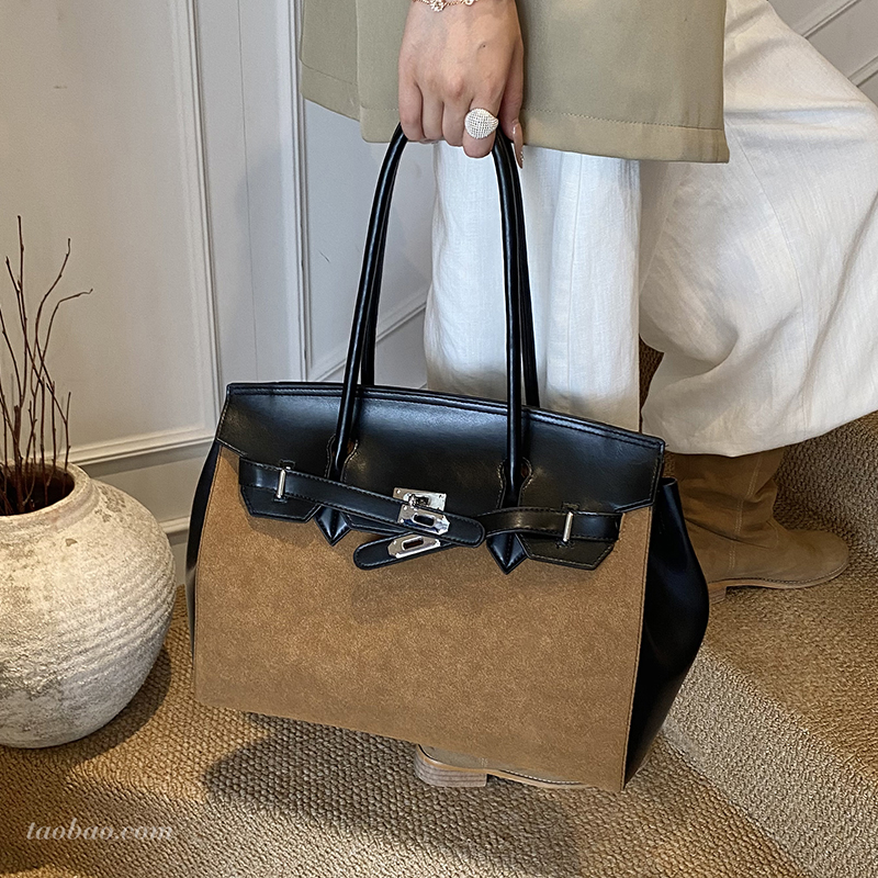 秋冬大容量通勤托特包