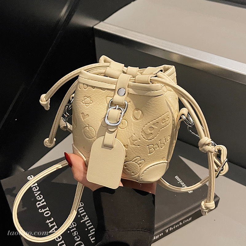 2025春季韩系小众水桶包女士包包