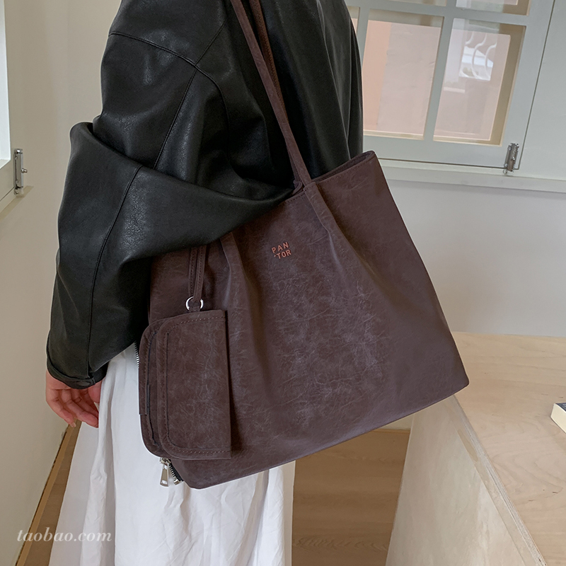 高级磨砂质感大容量托特包