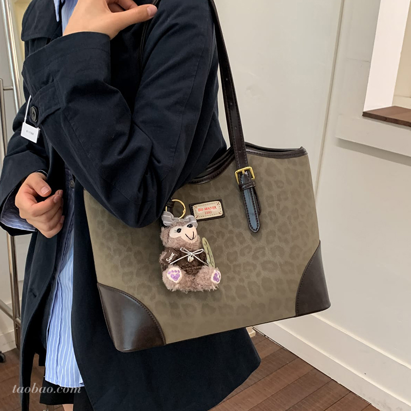 2025秋季新款潮流时尚托特包