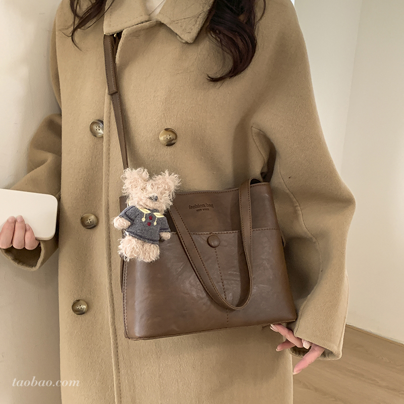 法式小众女士手提水桶包