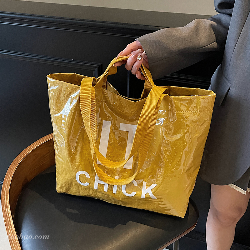 2025新款时尚法式女士印花托特包