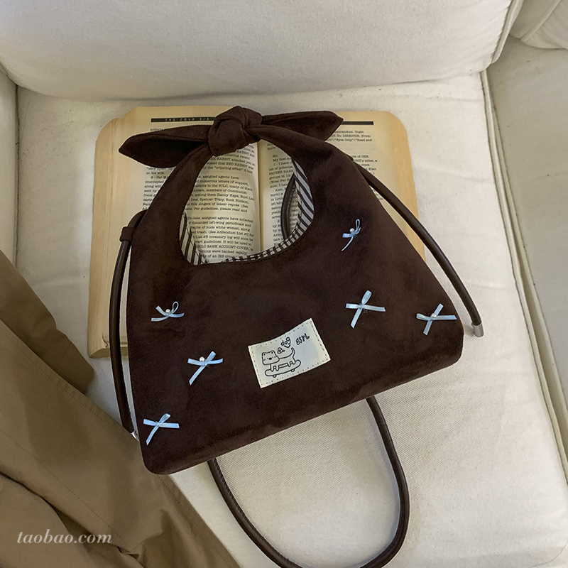 通勤单肩斜挎包上班外出托特包