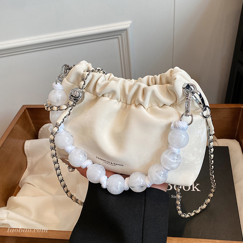 今年流行爆款小包包女2025新款