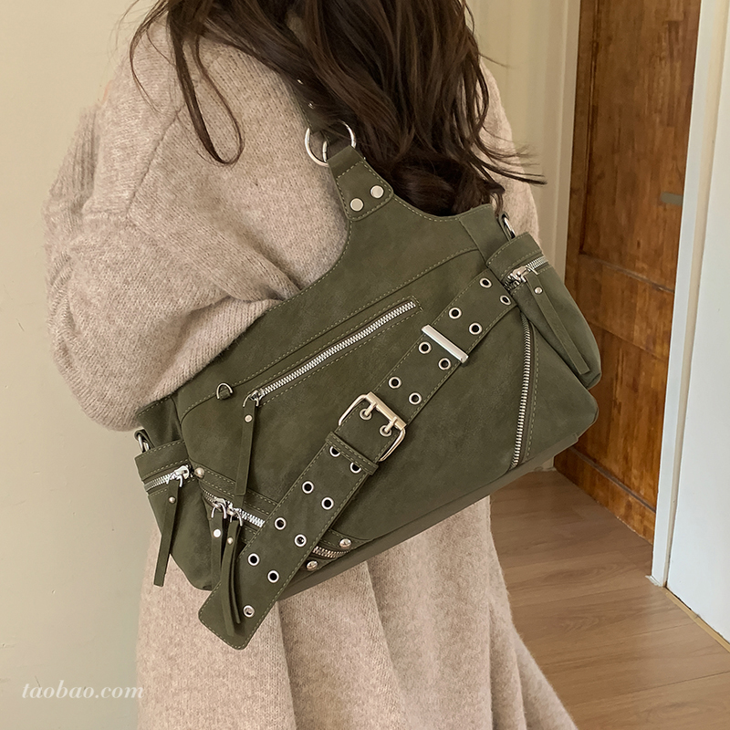 新款大容量通勤单肩托特包