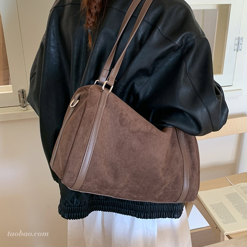 2025新款复古磨砂麂皮绒面单肩包