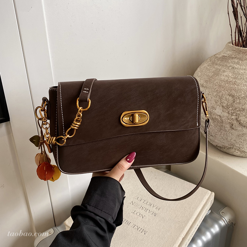 复古磨砂质感小方包女简约