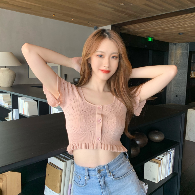 Real price 2021 new French square collar top women's short ear edge short sleeve ice silk sweater