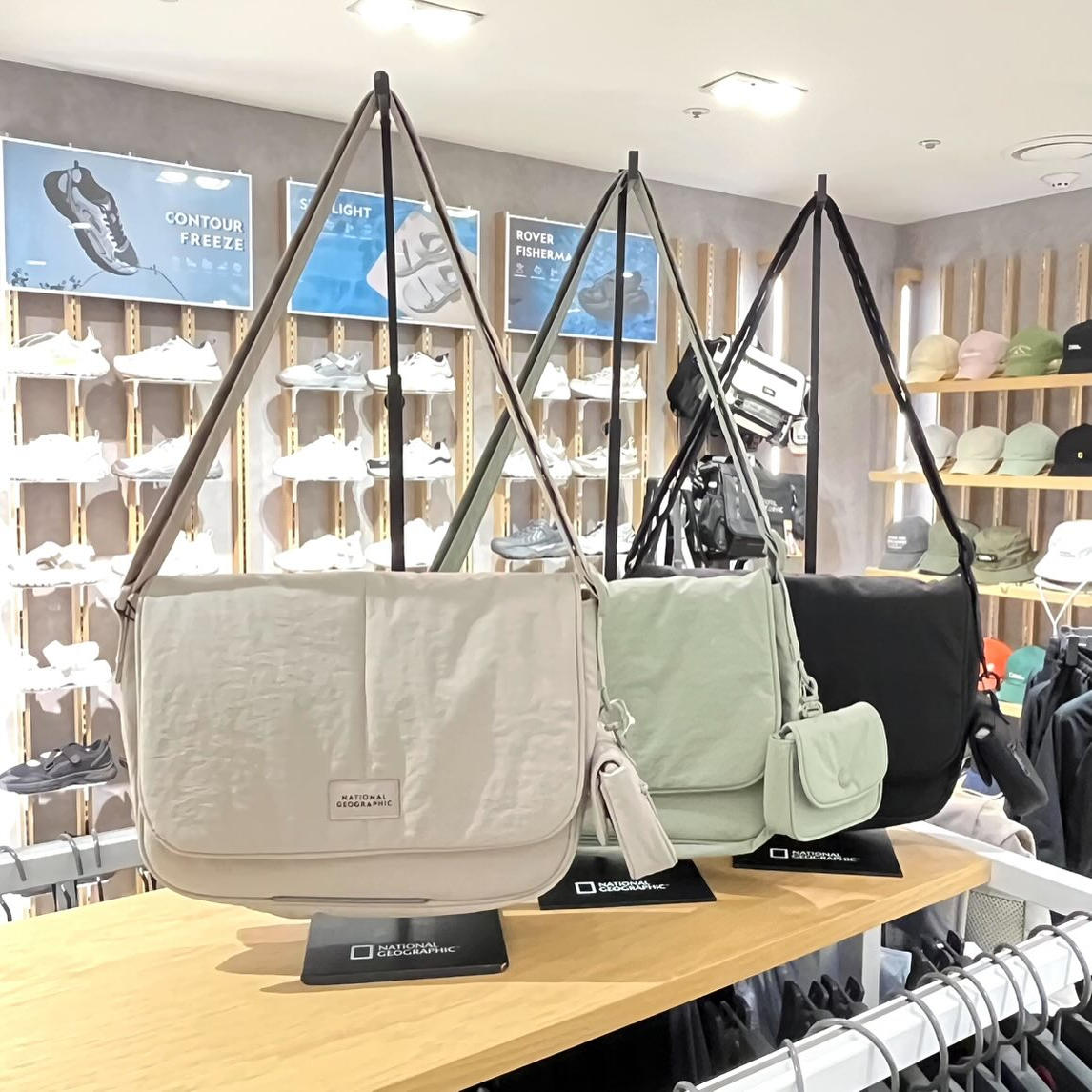 国家地理男女轻量单肩斜挎包