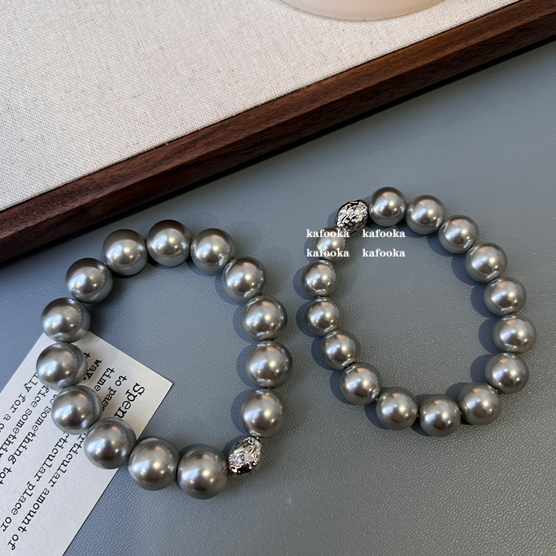 九月原创  真多麻清冷感银灰色珍珠手链小众轻奢手工弹力绳手串女