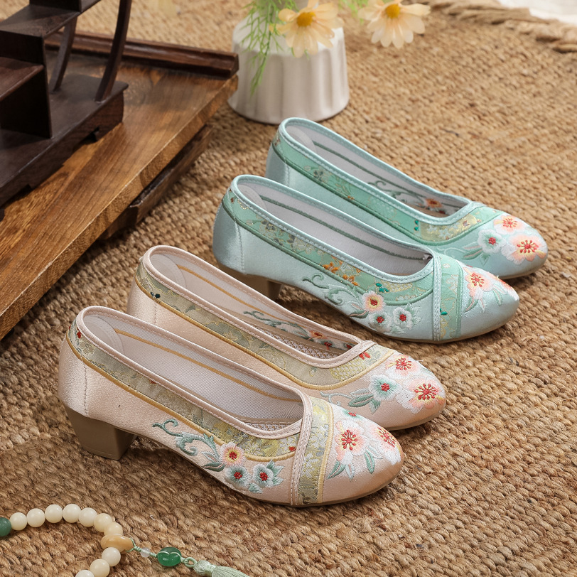 清婉  高跟单鞋女中粗跟配旗袍马面裙布鞋夏季新款新中式国风鞋子