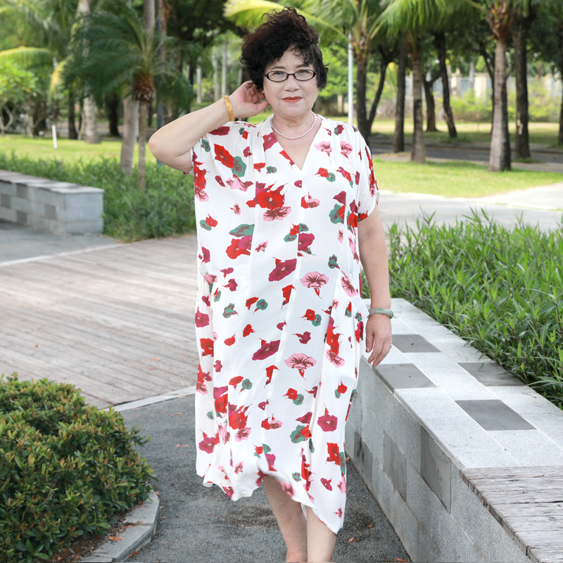 加肥加大码胖妈妈夏装度假风v领