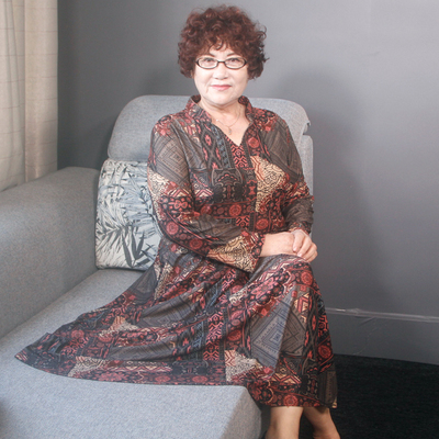 长袖连衣裙裙子显瘦中老年妈妈款