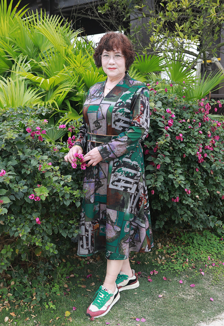 长袖连衣裙新款加肥大码洋气质