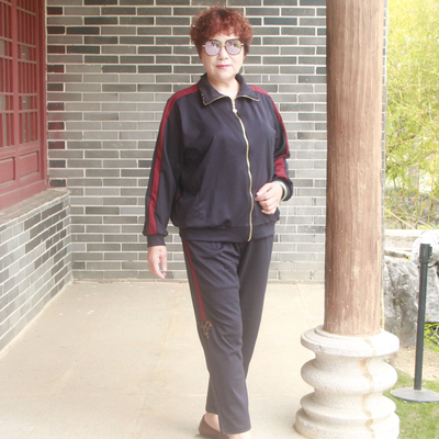 断码清仓中老年风拉链胖妈妈装