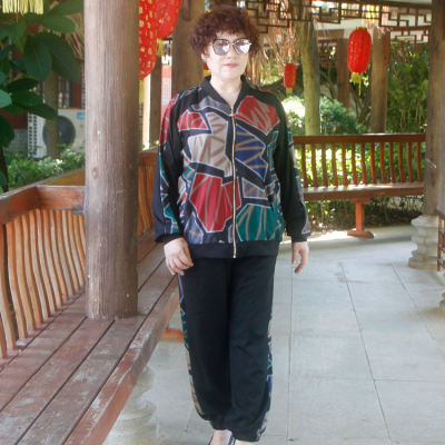 印花时尚风运动服拉链夹克两件套