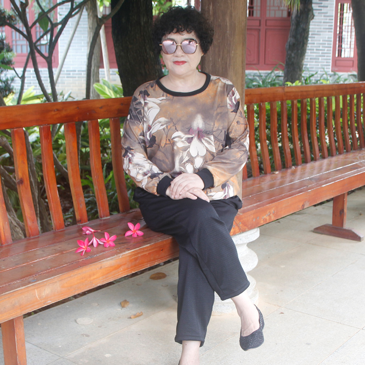 清仓中老年秋季时尚套装加肥大码胖妈妈装奶奶宽松上衣裤子两件套