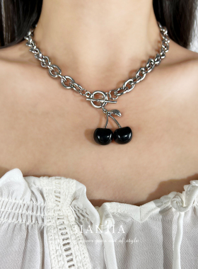 黑色樱桃朋克风钛钢OT扣项链