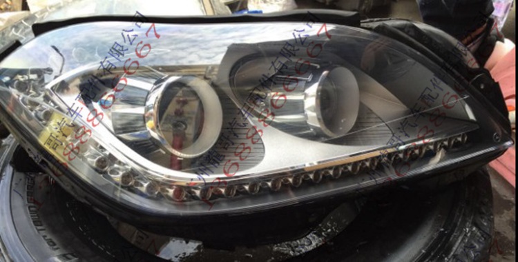 奔驰CLS350大灯总成拆车件