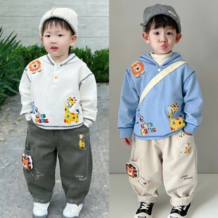 儿童裤子2026春装男童长裤女童休闲裤卡通小动物刺绣宝宝裤子童裤