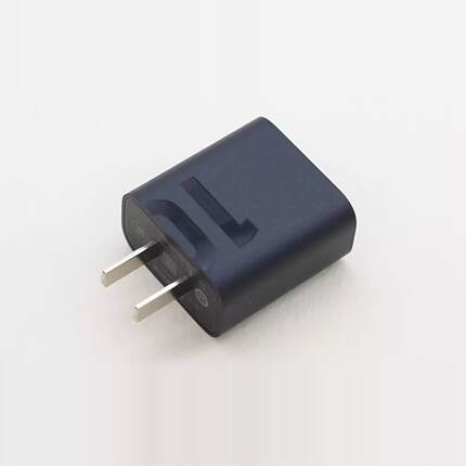 联想精品USB充电头5V 2A 10W充电头随身带线损补偿慢充 适用于各种随身设备