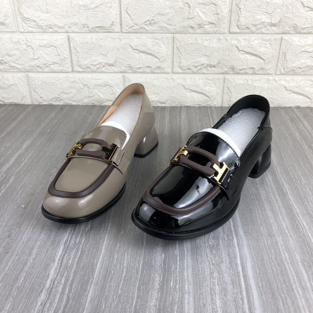 真皮牛皮女鞋低跟休闲单鞋乐福鞋