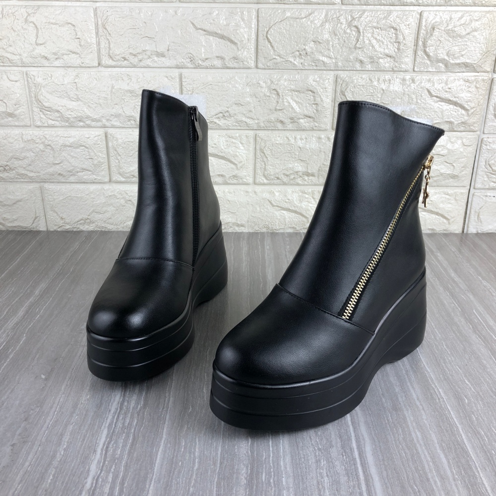 真皮羊毛女靴厚底增高短靴