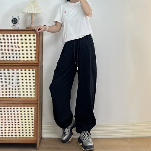 春款高腰薄款垂感显瘦弯刀阔腿裤