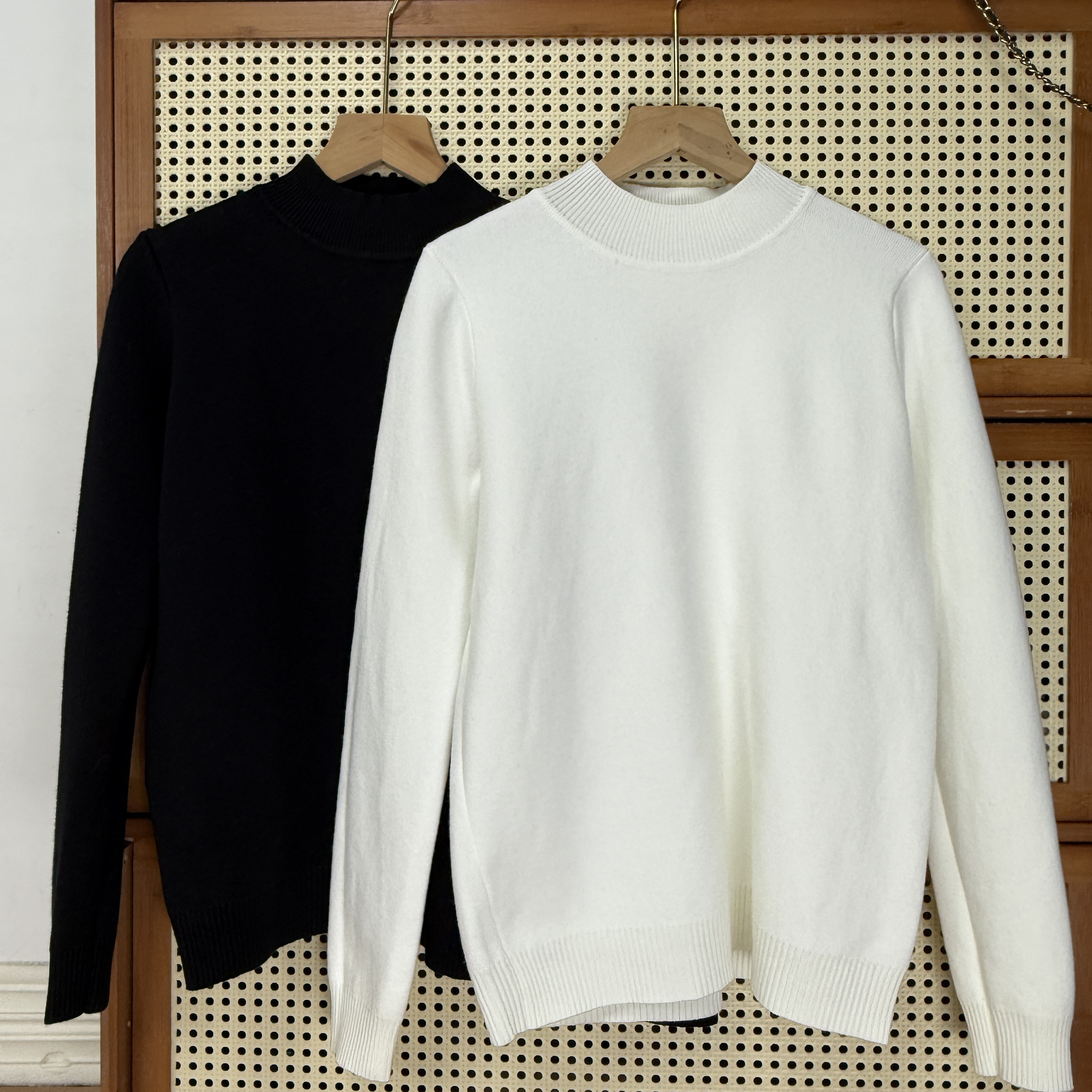 加厚一体绒半高领打底毛衣女冬款