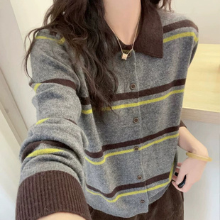 毛衣女秋冬新款 复古条纹拼接polo领针织衫 胖妹妹显瘦上衣 女装 大码