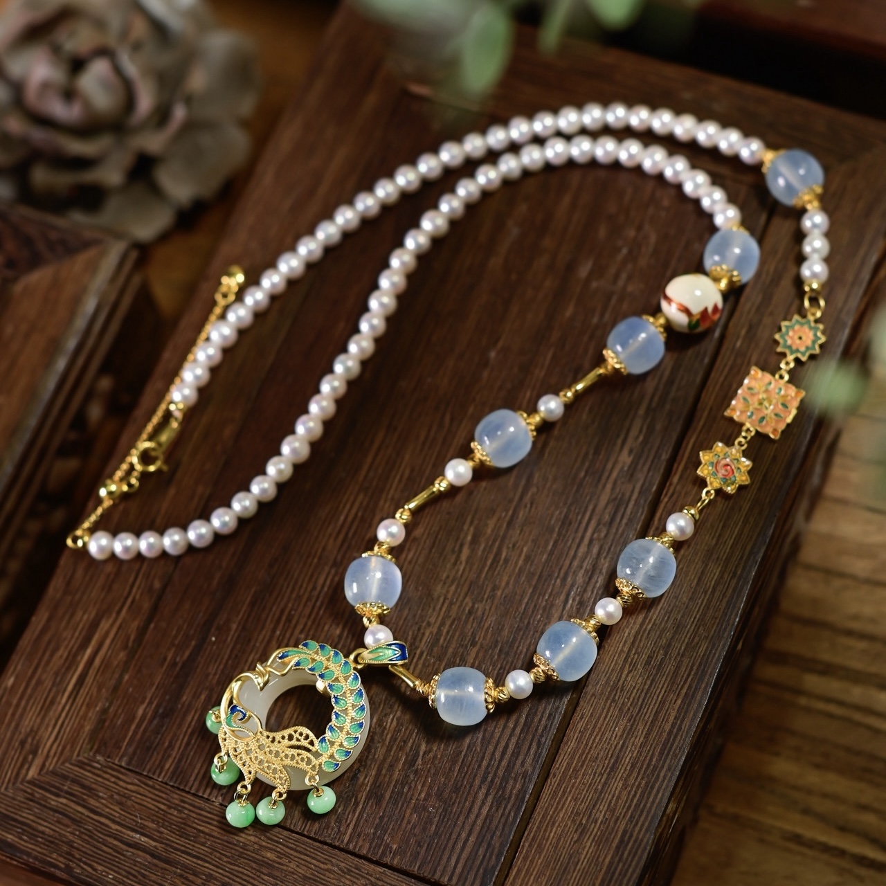 天然淡水珍珠锁骨链海蓝宝珐琅彩