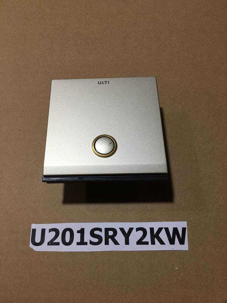 二手 奇胜ULTI   U201SRY2KW 开关面板   A477