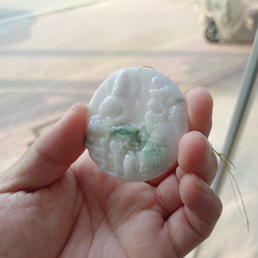 天然缅甸A货翡翠老坑冰飘花翡翠山水观音牌吊坠生日礼物坤圣珠宝