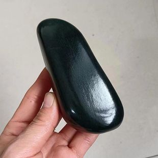 244克和田黑青青玉籽料原石微修细料 黑青籽料原石顺手把件