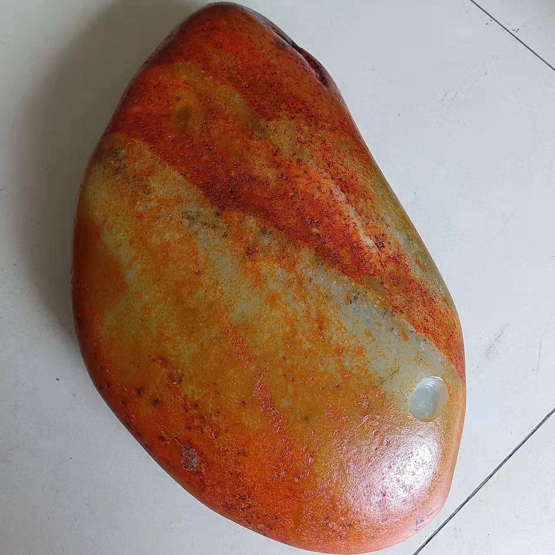 十二斤重大块和田玉红沁红玉籽料原石 红皮白肉 天然红玉红沁籽玉