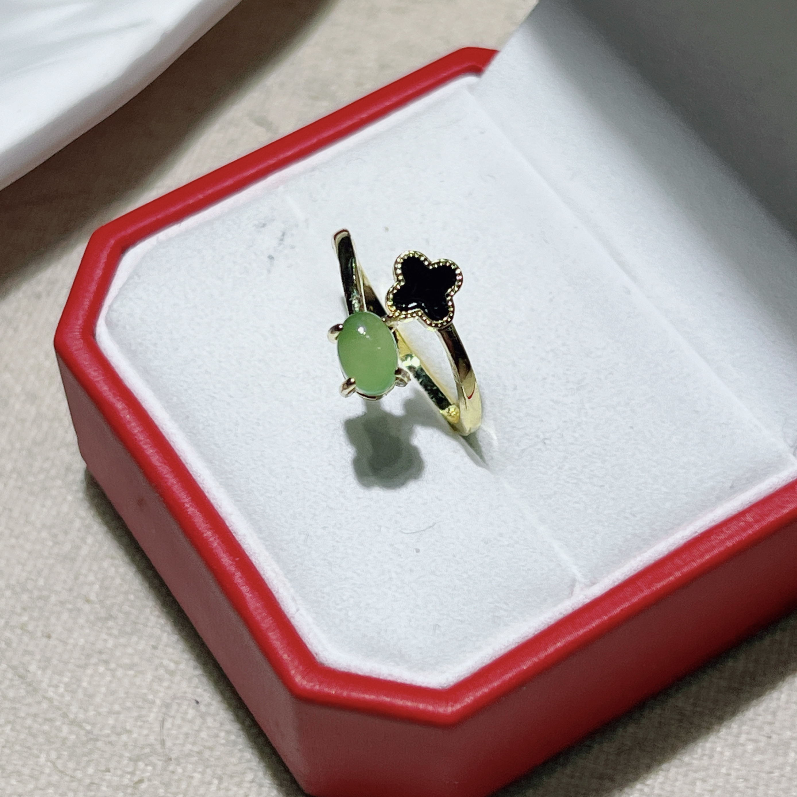 S925号 天然和田玉碧玉戒指苹果绿首饰指环7mm活口女个性四叶草款