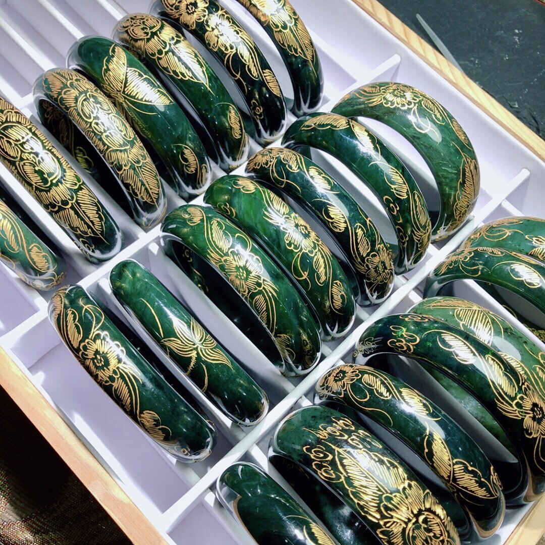 天然菠菜绿和田玉碧玉手镯搓金宽版正装玉镯老料珠宝首饰俄碧