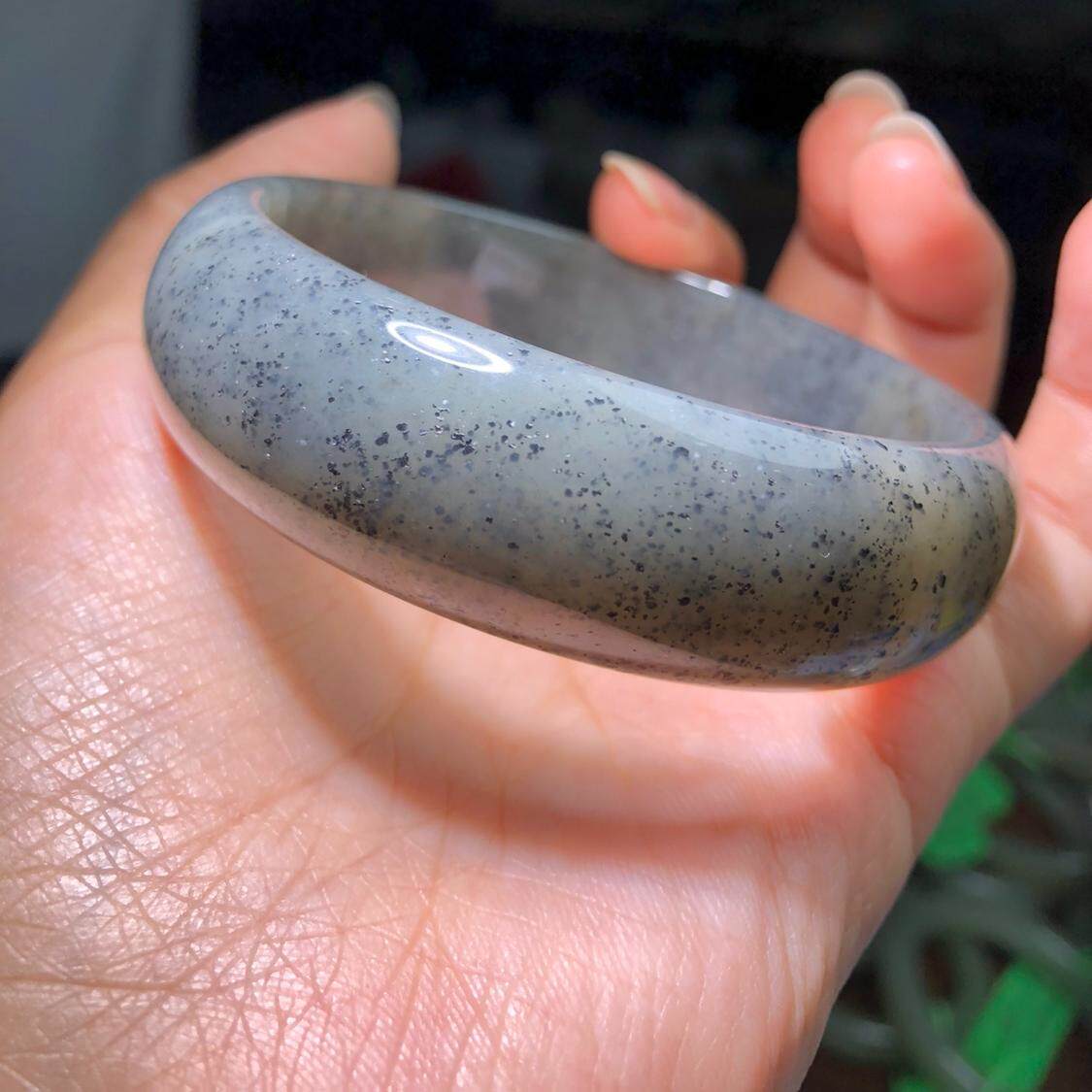 天然和田玉青花籽一口糖手镯糖料玉镯飘糖正装女款玉镯