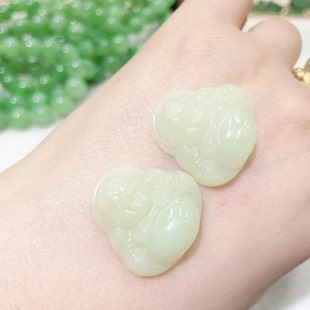 F529天然和田玉黄口佛公23mm新疆若羌