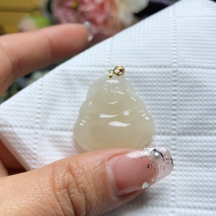 天然和田玉吊墜佛公藕粉18k金