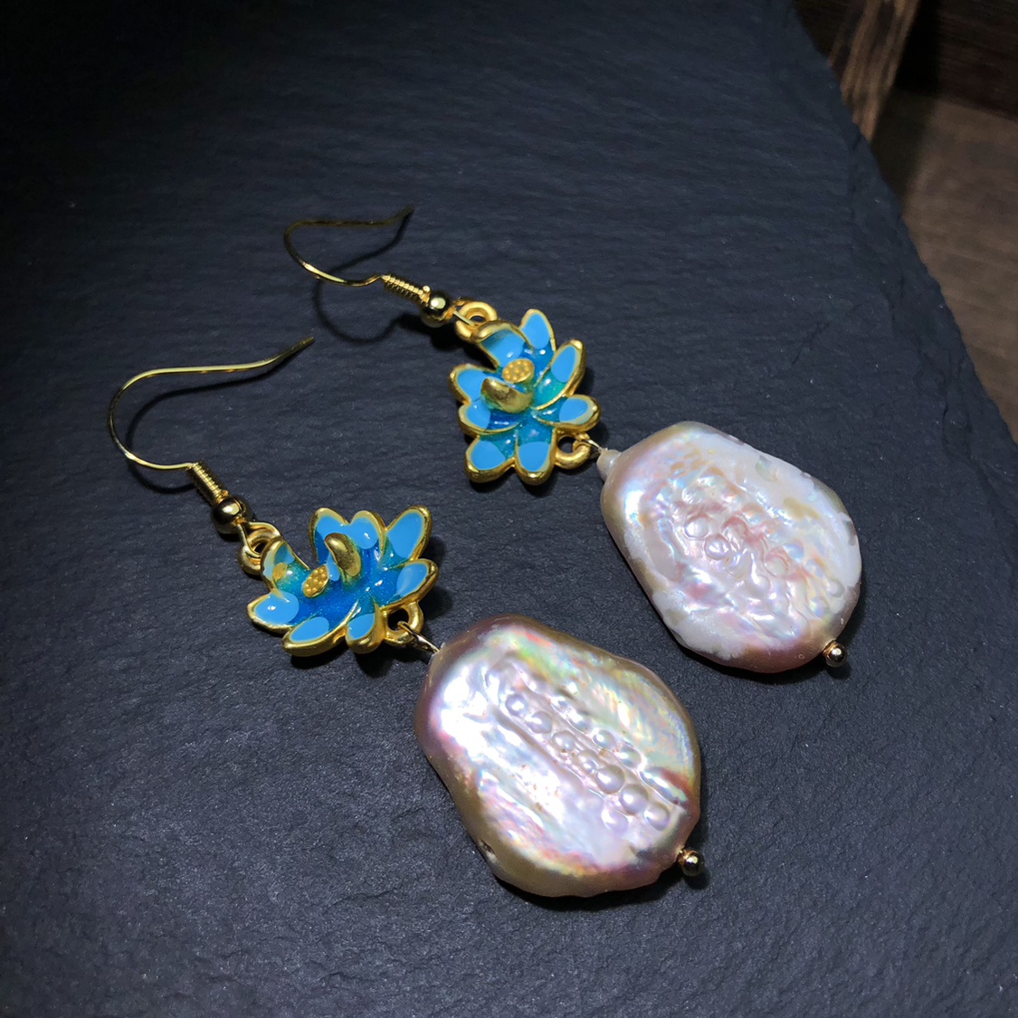 ZZ0994 天然巴洛克珍珠耳坠 炫彩珍珠耳饰 景泰蓝莲花耳饰 不规则