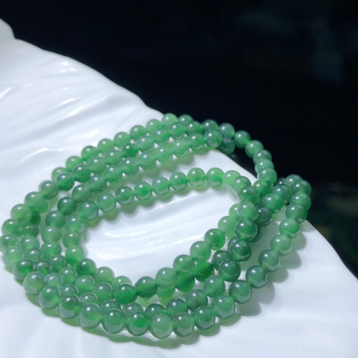 菠菜绿4mmV596蓝调念珠碧玉