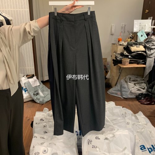 秋款褶皱条纹休闲直筒裤长裤