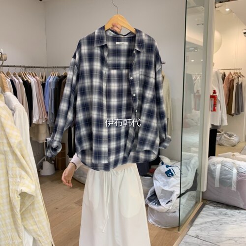 翻领休闲格子宽松气质衬衫