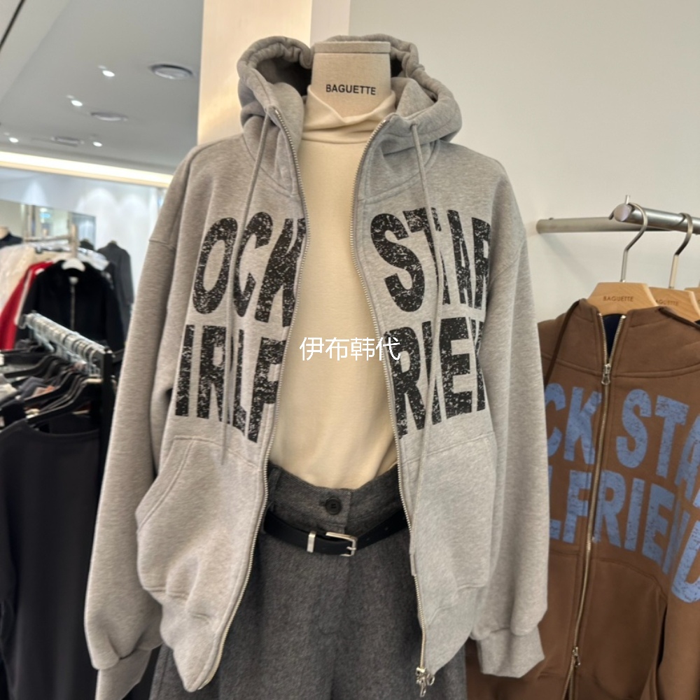 连帽抽绳做旧字母拉链加绒卫衣
