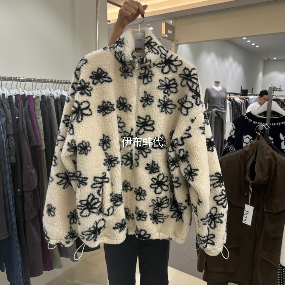 BENE韩国东大门正品代购25冬 立领仿羊羔毛绒花朵保暖满印短外套