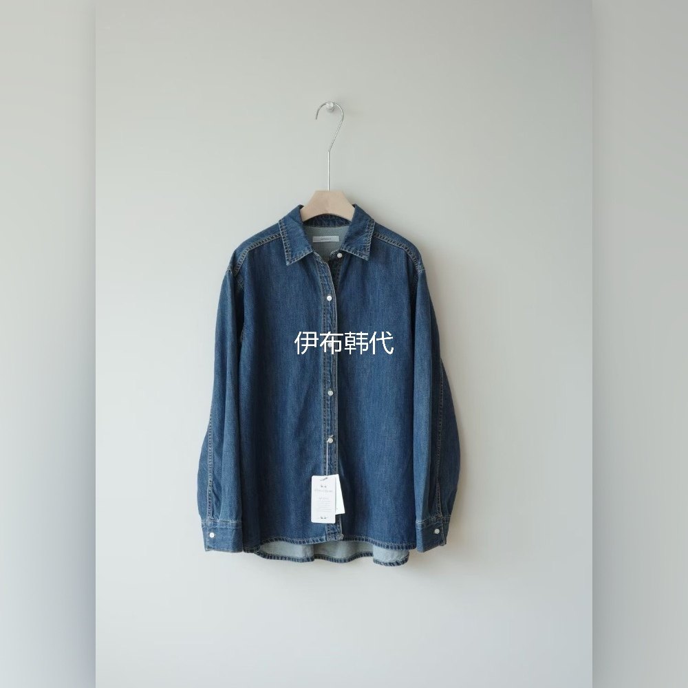 翻领休闲深色宽松牛仔衬衫