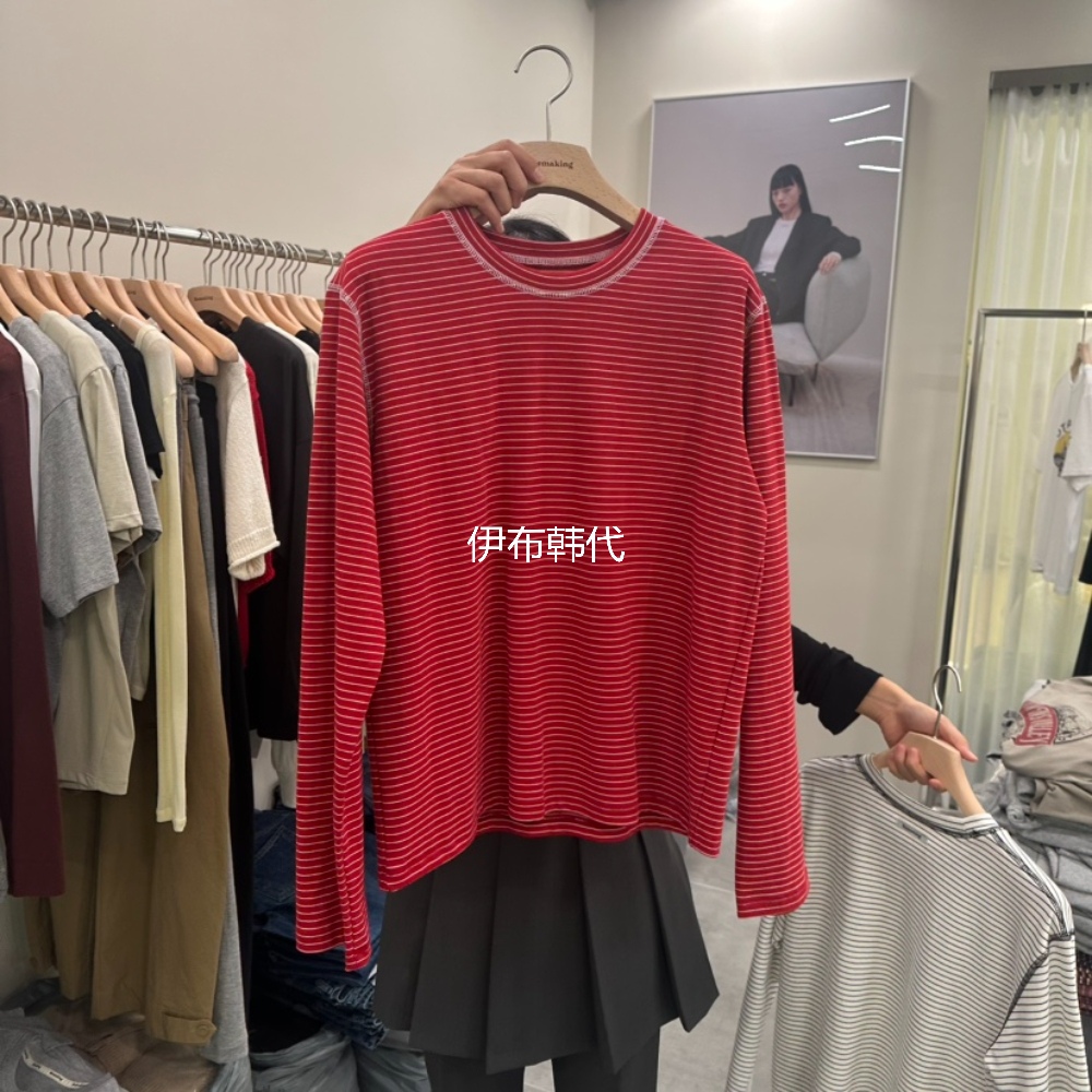 圆领棉质车缝线条纹长袖T恤女
