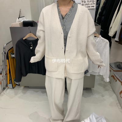 V领纯色休闲针织开衫外套