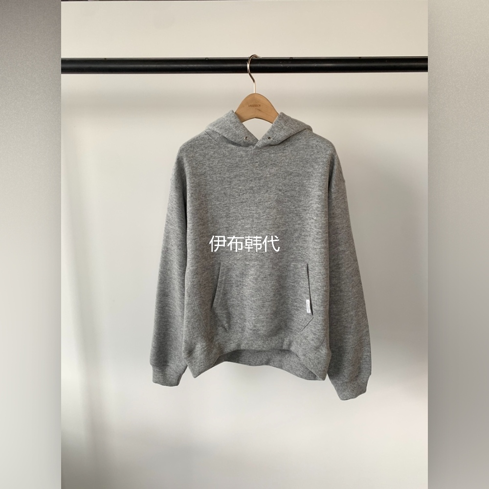 连帽纯色大口袋宽松基础卫衣